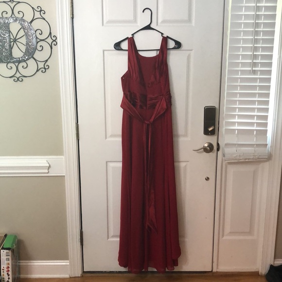 David’s Bridal Bridesmaid Dress (wore once) - Picture 3 of 5